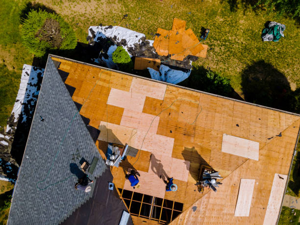 Best Flat Roof Repair Services  in Alliance, OH